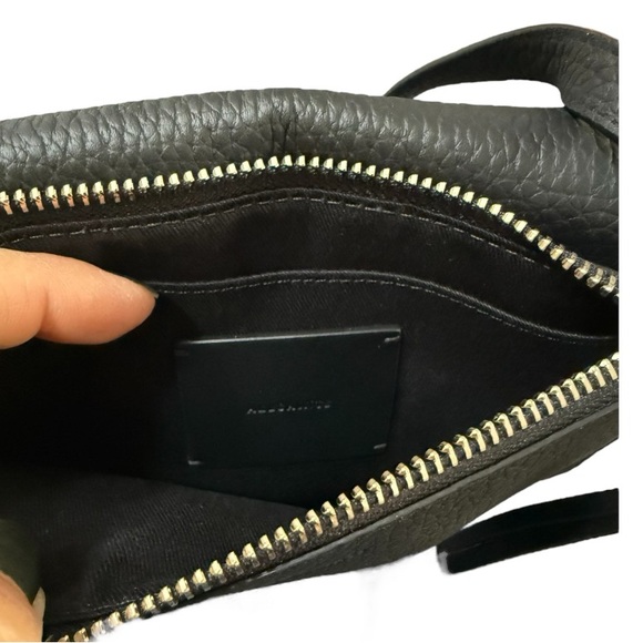Versatile Crossbody / Wallet on a Chain “Fetch” black pebble grain leather NEW - Picture 11 of 13
